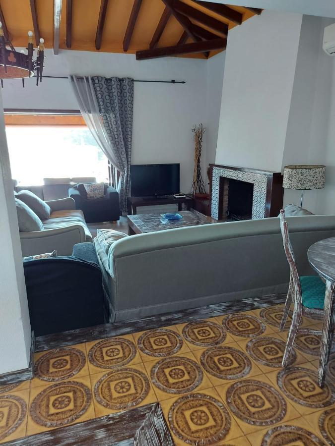 Villa Con Piscina Privada ตอร์เรโมลิโนส ภายนอก รูปภาพ