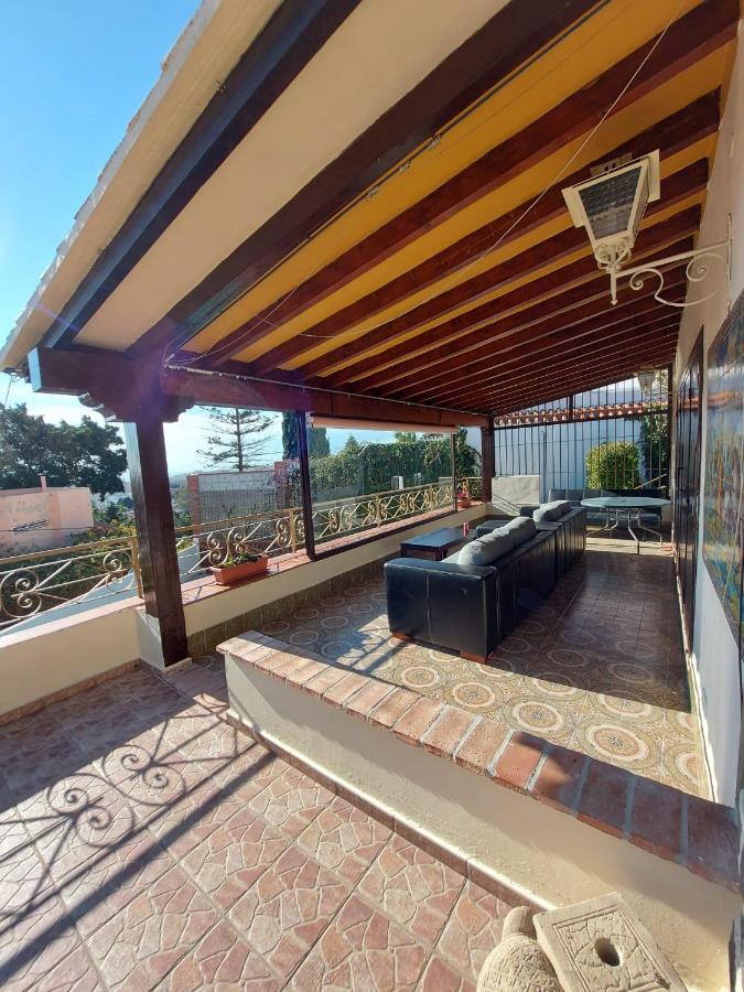 Villa Con Piscina Privada ตอร์เรโมลิโนส ภายนอก รูปภาพ