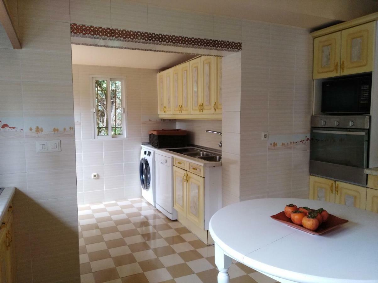 Villa Con Piscina Privada ตอร์เรโมลิโนส ภายนอก รูปภาพ