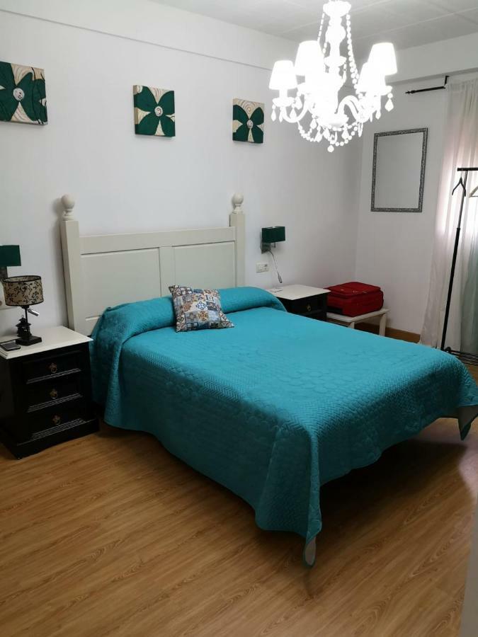 Villa Con Piscina Privada ตอร์เรโมลิโนส ภายนอก รูปภาพ